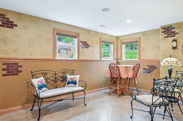 1172 Berwyn Lane, Newark, OH 43055