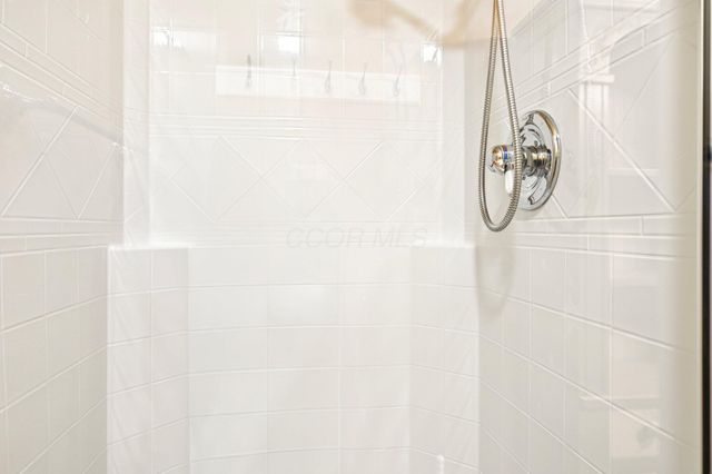 1172 Berwyn Lane, Newark, OH 43055