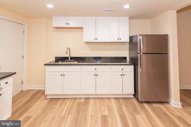 2000 HOLLINS FERRY RD, Baltimore, MD 21230