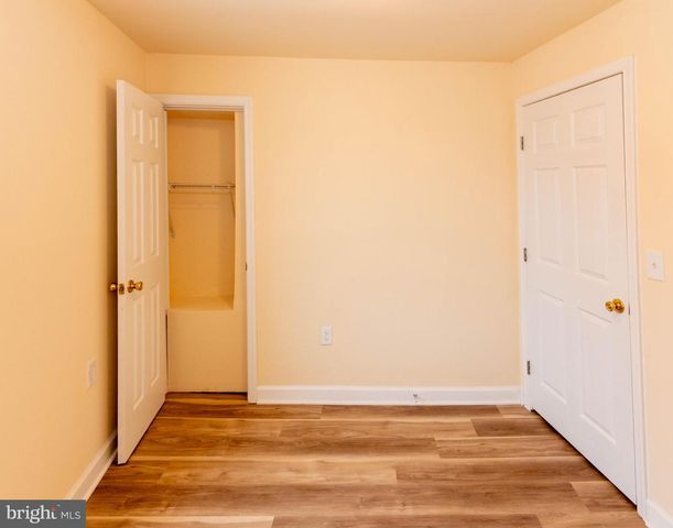 2000 HOLLINS FERRY RD, Baltimore, MD 21230