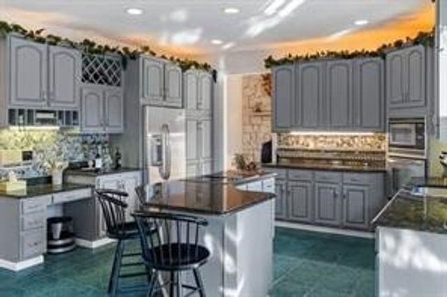 335 Red Oak Court Red Oak Court 335, Monroeville, PA 15146