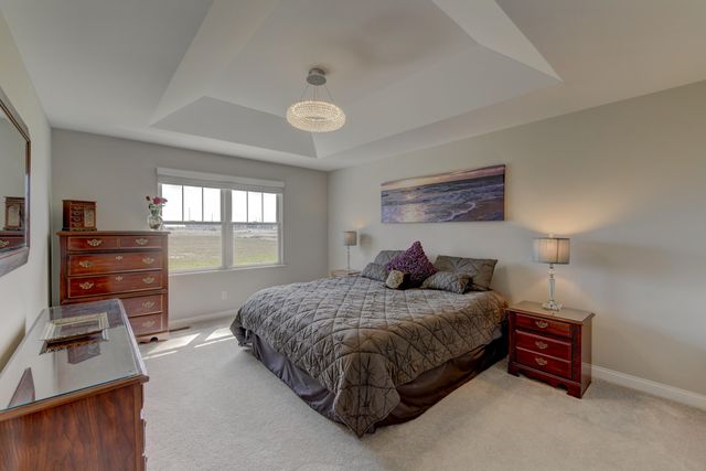 8595 Larkspur Terrace, St. John, IN 46373