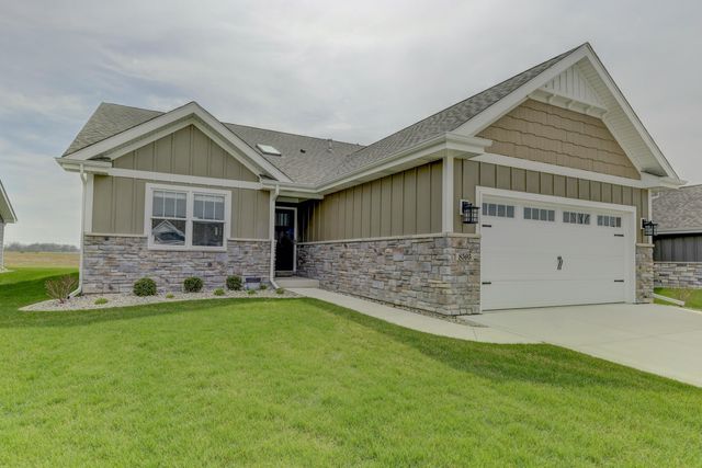 8595 Larkspur Terrace, St. John, IN 46373