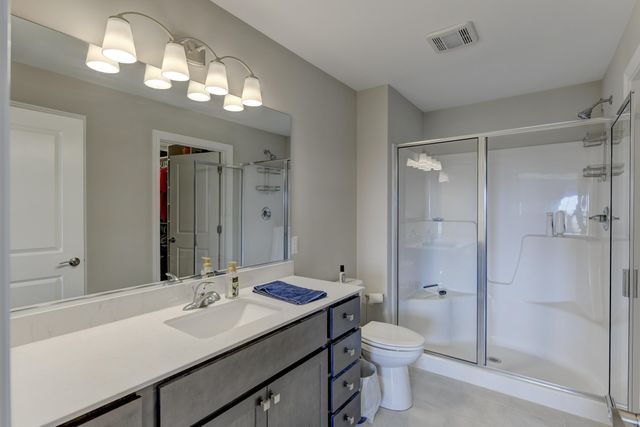 8595 Larkspur Terrace, St. John, IN 46373