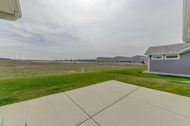 8595 Larkspur Terrace, St. John, IN 46373