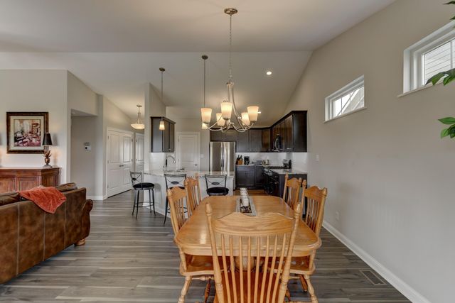 8595 Larkspur Terrace, St. John, IN 46373