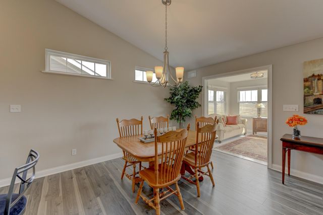8595 Larkspur Terrace, St. John, IN 46373