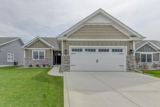 8595 Larkspur Terrace, St. John, IN 46373