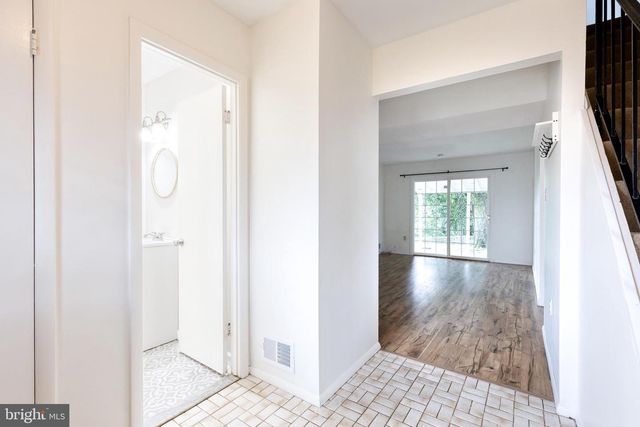 2249 FOUR SEASONS DR, Gambrills, MD 21054