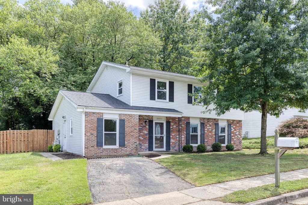 2249 FOUR SEASONS DR, Gambrills, MD 21054