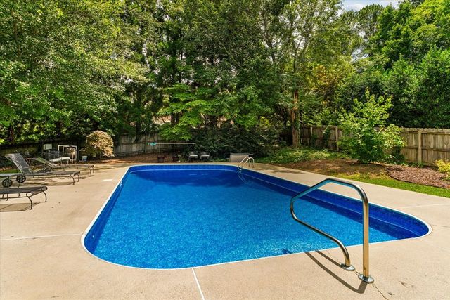 1609 Ryman Ridge Rd, Dalton, GA 30720