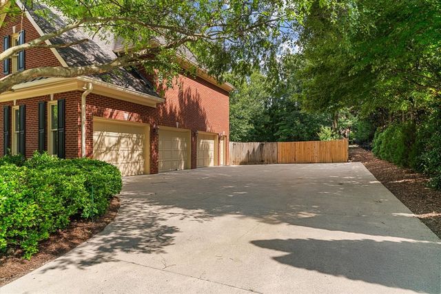 1609 Ryman Ridge Rd, Dalton, GA 30720