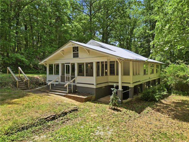 2494 Blue Ridge Drive, Blue Ridge, GA 30513