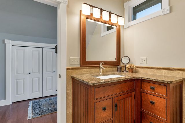 9 Quinn Road, Hancock, NH 03449