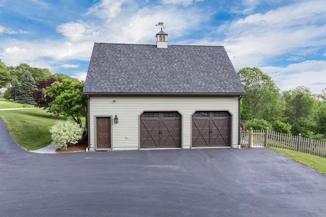 9 Quinn Road, Hancock, NH 03449