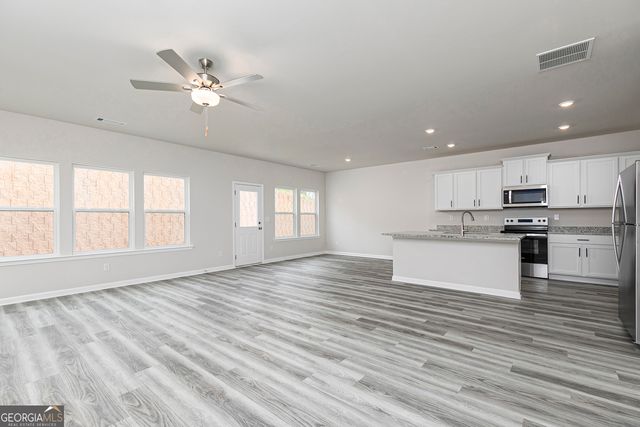 3940 Hidden River Lane, Oakwood, GA 30566