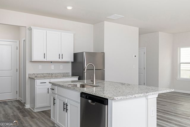 3940 Hidden River Lane, Oakwood, GA 30566