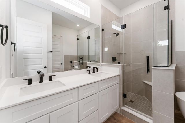 8103 Calhoun Road, Houston, TX 77033