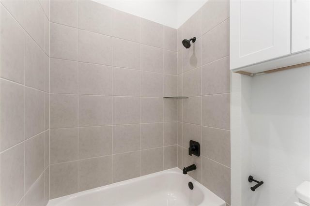 8103 Calhoun Road, Houston, TX 77033