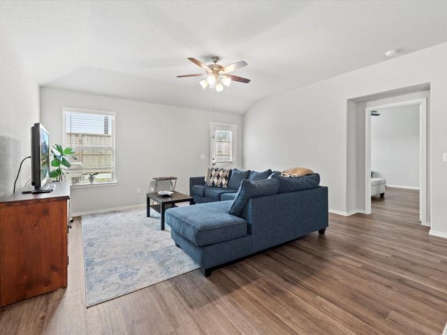 18615 Scarlet Meadow Lane, Tomball, TX 77377