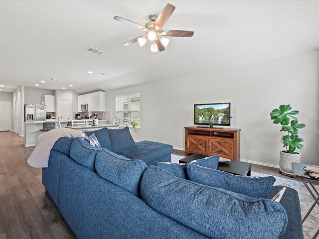 18615 Scarlet Meadow Lane, Tomball, TX 77377