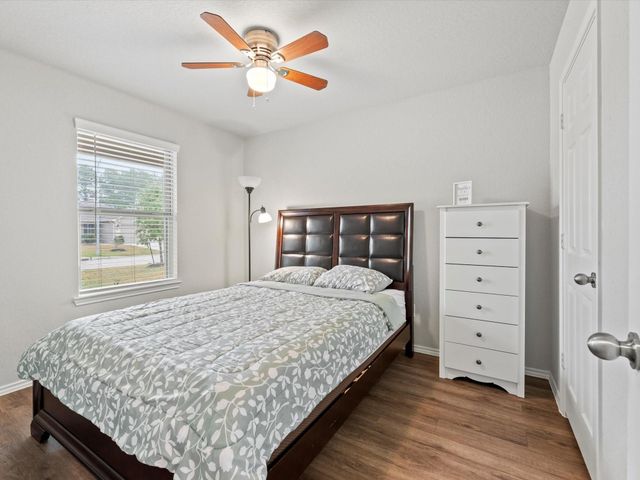 18615 Scarlet Meadow Lane, Tomball, TX 77377