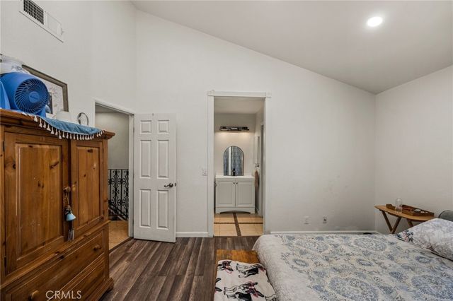 7381 Katella Avenue, Stanton, CA 90680
