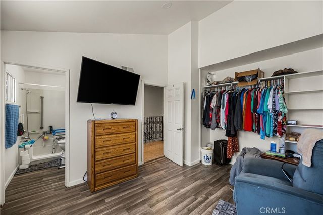 7381 Katella Avenue, Stanton, CA 90680