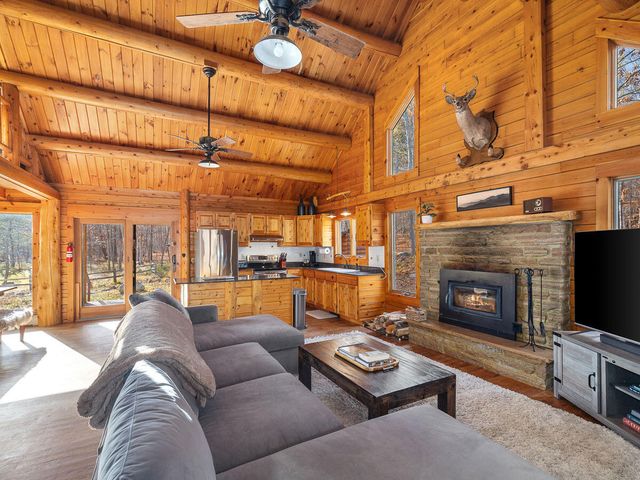 137 Mountain View Lane, Wilmington, NY 12997