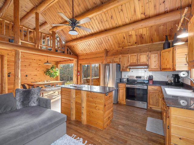 137 Mountain View Lane, Wilmington, NY 12997