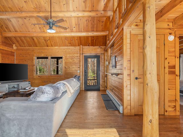 137 Mountain View Lane, Wilmington, NY 12997