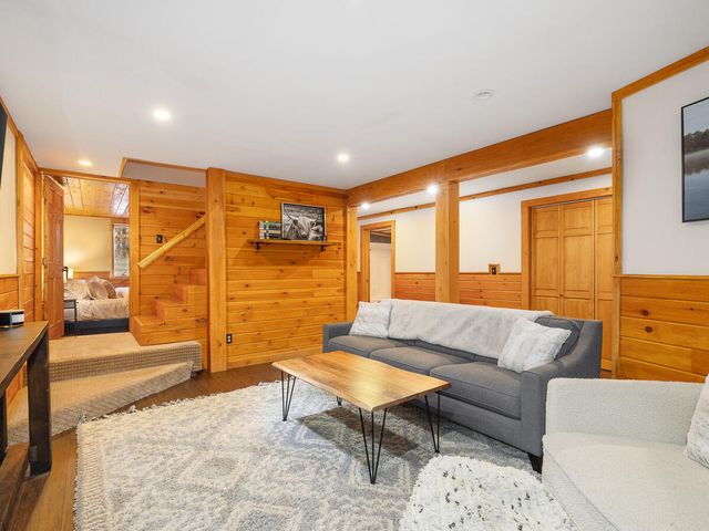 137 Mountain View Lane, Wilmington, NY 12997