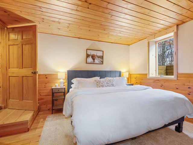 137 Mountain View Lane, Wilmington, NY 12997