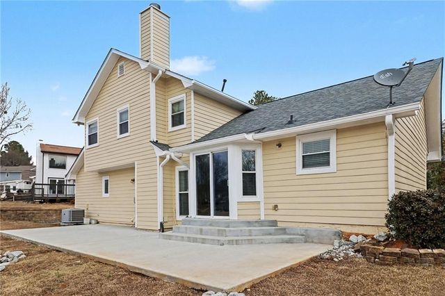 2752 Inverloch Circle, Duluth, GA 30096