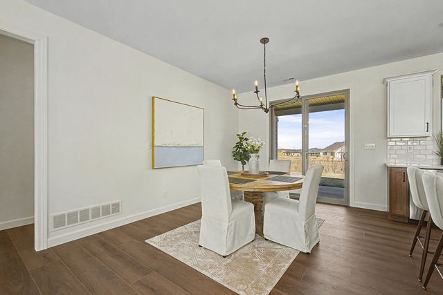 4519 ESTACADA DR, Columbia, MO 65201