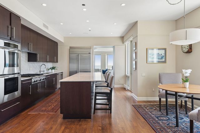 840 N Lake Shore Drive 1801, Chicago, IL 60611