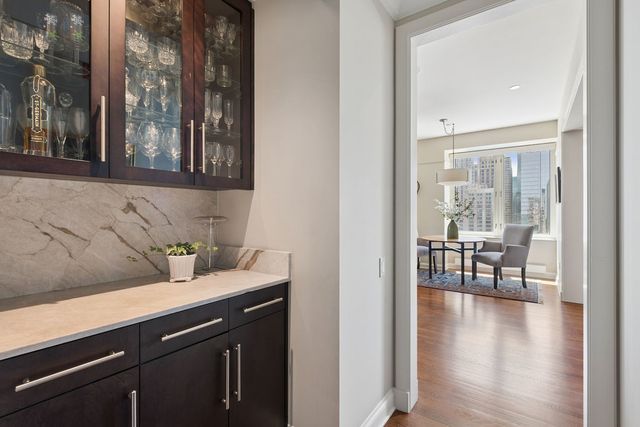 840 N Lake Shore Drive 1801, Chicago, IL 60611