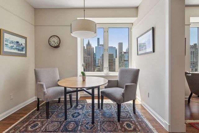 840 N Lake Shore Drive 1801, Chicago, IL 60611