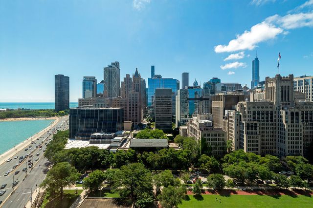 840 N Lake Shore Drive 1801, Chicago, IL 60611
