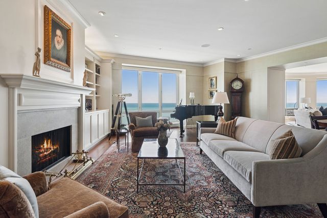 840 N Lake Shore Drive 1801, Chicago, IL 60611