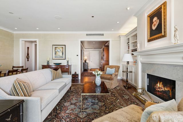840 N Lake Shore Drive 1801, Chicago, IL 60611