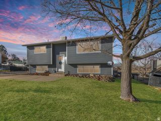 3705 S 2025 W, Roy, UT 84067