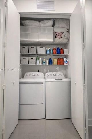 6674 NW 102nd Path 6674, Doral, FL 33178