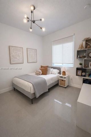 6674 NW 102nd Path 6674, Doral, FL 33178