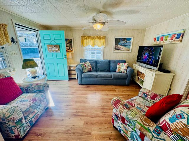 6001 - 5718 S Kings Hwy., Myrtle Beach, SC 29575