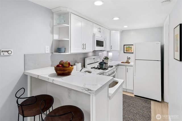 954 19th Avenue E, Seattle, WA 98112