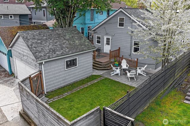954 19th Avenue E, Seattle, WA 98112