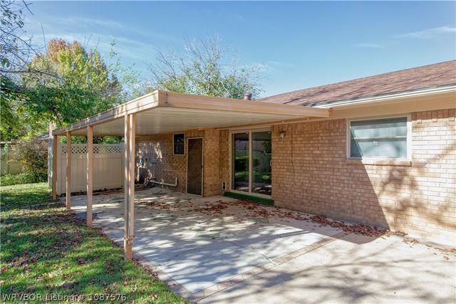 4608 Victoria Drive, Fort Smith, AR 72904