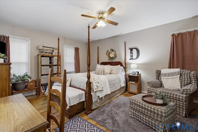 10900 Old Cheshire Ln, Chester, VA 23831