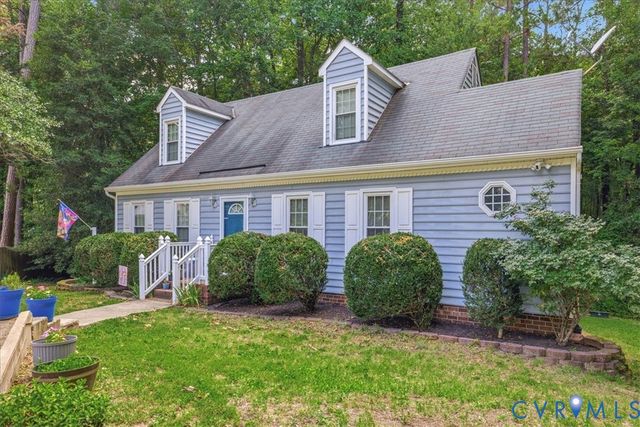 10900 Old Cheshire Ln, Chester, VA 23831